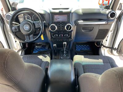 2012 Jeep Wrangler Unlimited Sahara   - Photo 10 - Phoenix, AZ 85009