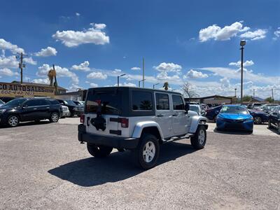 2012 Jeep Wrangler Unlimited Sahara   - Photo 16 - Phoenix, AZ 85009