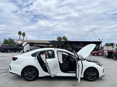 2020 Kia Forte GT Line - Photo 5 - Phoenix, AZ 85009