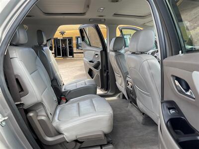 2018 Chevrolet Traverse Premier   - Photo 9 - Phoenix, AZ 85009