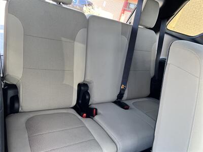 2022 Chevrolet Traverse LS - Photo 15 - Phoenix, AZ 85009