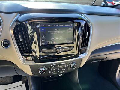2022 Chevrolet Traverse LS - Photo 9 - Phoenix, AZ 85009