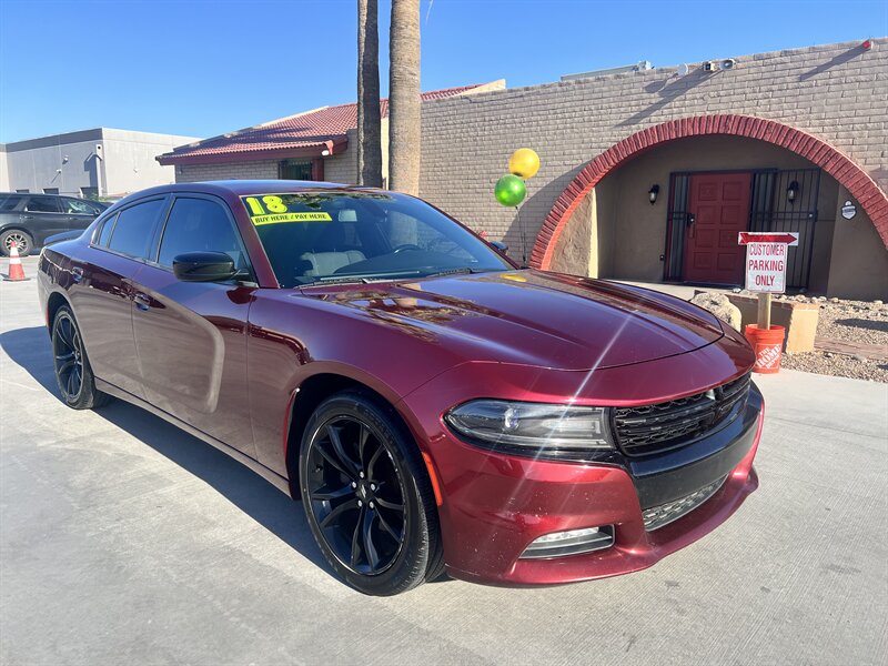 2018 Dodge Charger SXT Plus's photo