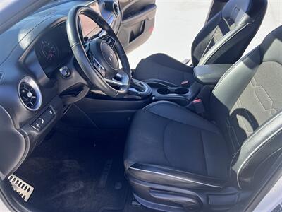 2023 Kia Forte GT-Line   - Photo 7 - Phoenix, AZ 85009