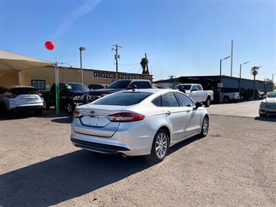 2017 Ford Fusion SE   - Photo 15 - Phoenix, AZ 85009