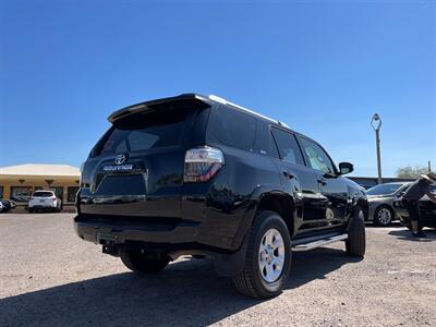 2018 Toyota 4Runner SR5   - Photo 4 - Phoenix, AZ 85009