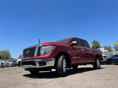 2018 Nissan Titan SV   - Photo 2 - Phoenix, AZ 85009