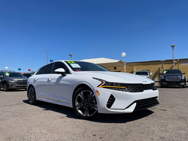 2022 Kia K5 LXS  