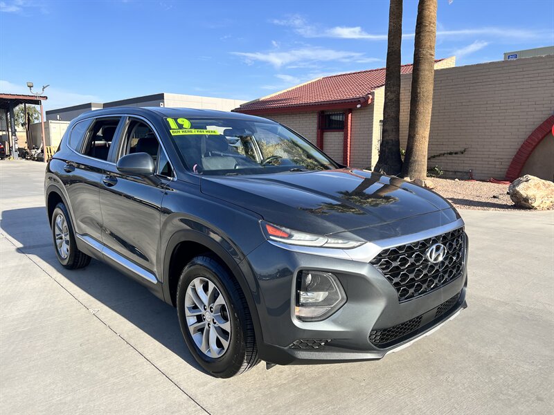2019 Hyundai SANTA FE SE 2.4L   - Photo 1 - Phoenix, AZ 85009