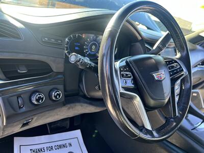 2018 Cadillac Escalade Platinum   - Photo 8 - Phoenix, AZ 85009