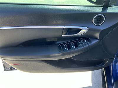 2022 Hyundai SONATA SEL   - Photo 13 - Phoenix, AZ 85009