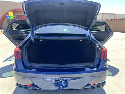 2022 Hyundai SONATA SEL   - Photo 15 - Phoenix, AZ 85009