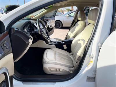 2017 Buick Regal Sport Touring   - Photo 5 - Phoenix, AZ 85009