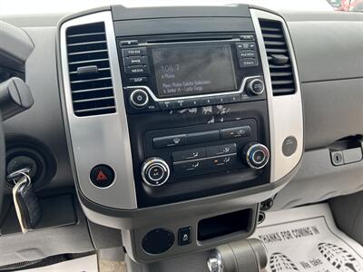 2017 Nissan Frontier SV   - Photo 9 - Phoenix, AZ 85009