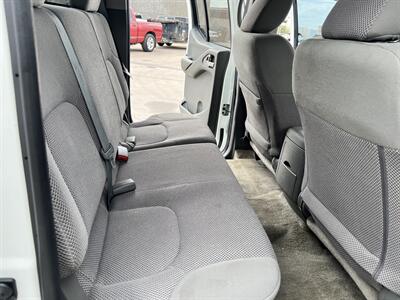 2017 Nissan Frontier SV   - Photo 12 - Phoenix, AZ 85009