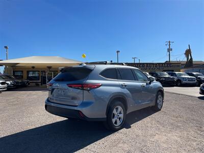 2020 Toyota Highlander LE   - Photo 16 - Phoenix, AZ 85009