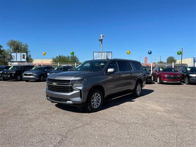 2021 Chevrolet Suburban LT   - Photo 14 - Phoenix, AZ 85009