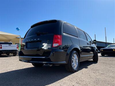 2018 Dodge Grand Caravan SXT   - Photo 4 - Phoenix, AZ 85009