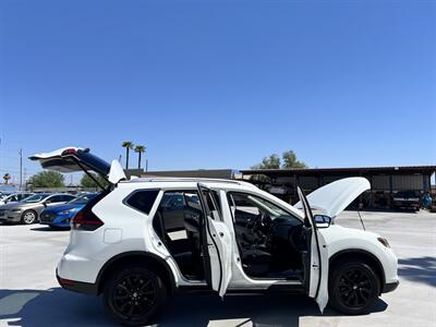 2018 Nissan Rogue SV   - Photo 5 - Phoenix, AZ 85009