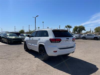 2020 Jeep Grand Cherokee Altitude   - Photo 15 - Phoenix, AZ 85009