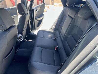 2020 Chevrolet Malibu LT - Photo 11 - Phoenix, AZ 85009