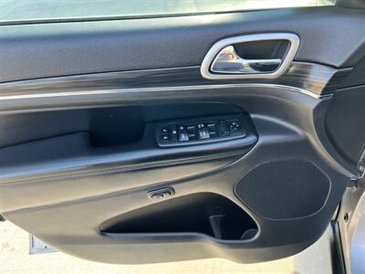 2019 Jeep Grand Cherokee Limited - Photo 13 - Phoenix, AZ 85009