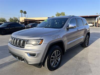 2019 Jeep Grand Cherokee Limited - Photo 2 - Phoenix, AZ 85009