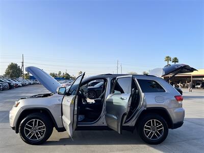2019 Jeep Grand Cherokee Limited - Photo 6 - Phoenix, AZ 85009
