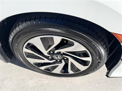 2017 Honda Civic LX - Photo 17 - Phoenix, AZ 85009