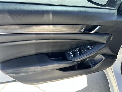 2018 Honda Accord Sport   - Photo 10 - Phoenix, AZ 85009