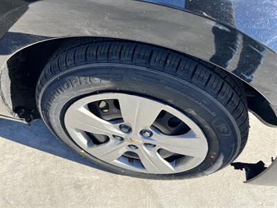 2018 Chevrolet Cruze LS Auto   - Photo 16 - Phoenix, AZ 85009