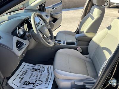 2018 Chevrolet Cruze LS Auto   - Photo 7 - Phoenix, AZ 85009