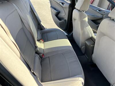 2018 Chevrolet Cruze LS Auto   - Photo 13 - Phoenix, AZ 85009