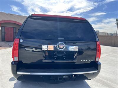 2013 Cadillac Escalade   - Photo 3 - Phoenix, AZ 85009