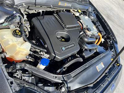 2020 Ford Fusion Hybrid SE - Photo 16 - Phoenix, AZ 85009
