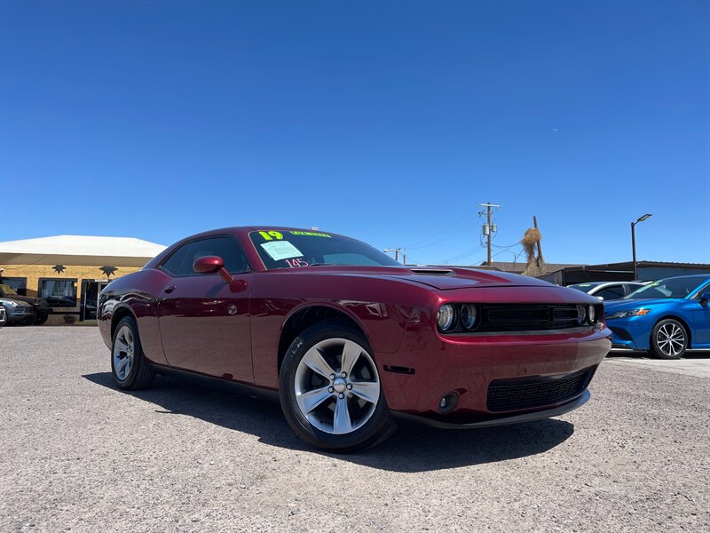 2019 Dodge Challenger SXT  