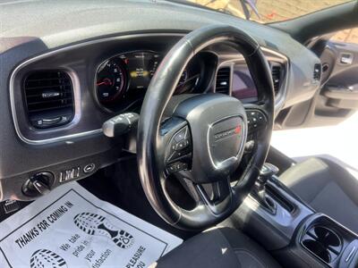 2018 Dodge Charger SXT   - Photo 8 - Phoenix, AZ 85009