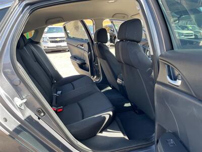 2021 Honda Civic LX - Photo 8 - Phoenix, AZ 85009