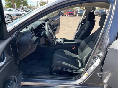 2021 Honda Civic LX - Photo 5 - Phoenix, AZ 85009