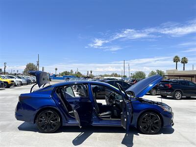 2020 Nissan Altima 2.5 SR   - Photo 5 - Phoenix, AZ 85009