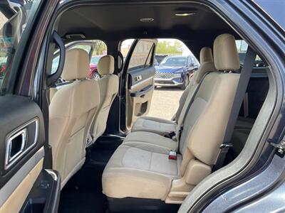 2017 Ford Explorer XLT - Photo 6 - Phoenix, AZ 85009