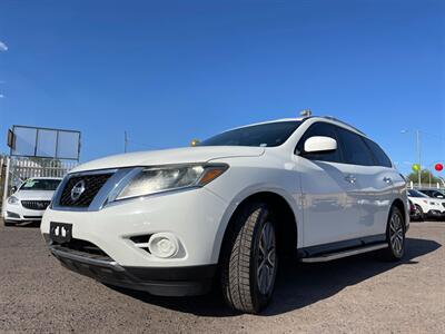 2015 Nissan Pathfinder S   - Photo 2 - Phoenix, AZ 85009