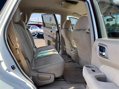 2015 Nissan Pathfinder S   - Photo 9 - Phoenix, AZ 85009