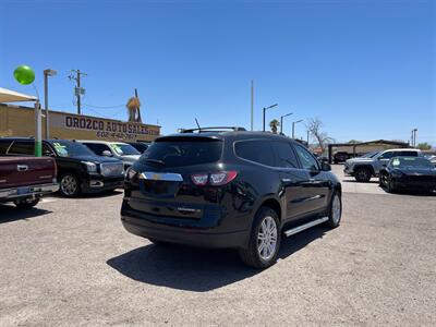 2013 Chevrolet Traverse LT   - Photo 13 - Phoenix, AZ 85009