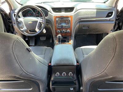 2013 Chevrolet Traverse LT   - Photo 9 - Phoenix, AZ 85009
