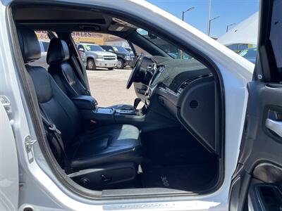 2014 Chrysler 300 C   - Photo 7 - Phoenix, AZ 85009