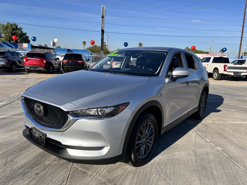 2019 Mazda CX-5 Touring photo 2