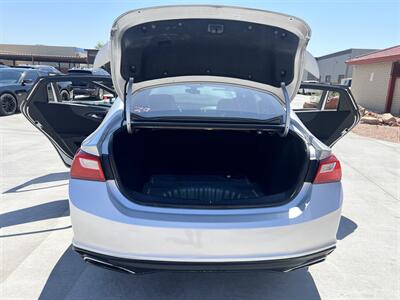 2019 Chevrolet Malibu RS   - Photo 12 - Phoenix, AZ 85009