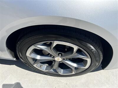 2019 Chevrolet Malibu RS   - Photo 16 - Phoenix, AZ 85009