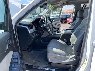 2017 Chevrolet Suburban LT   - Photo 5 - Phoenix, AZ 85009